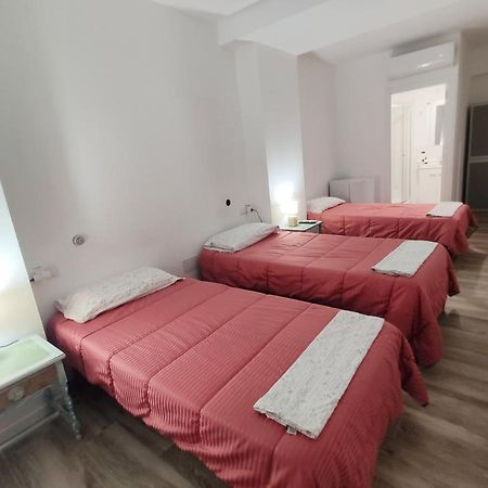 Hostel Palafox 23 Madrid Exteriér fotografie