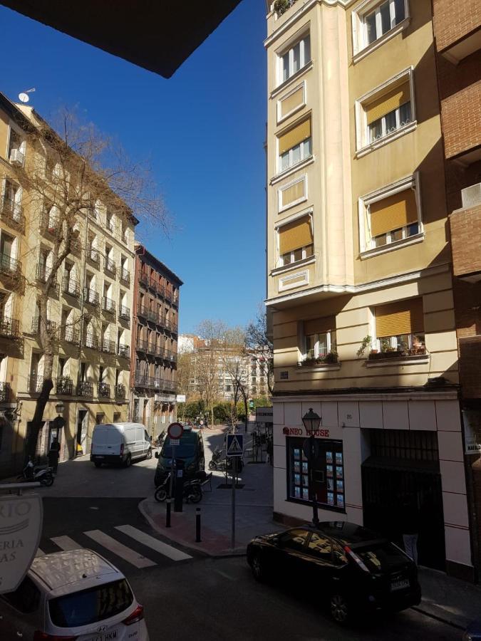 Hostel Palafox 23 Madrid Exteriér fotografie